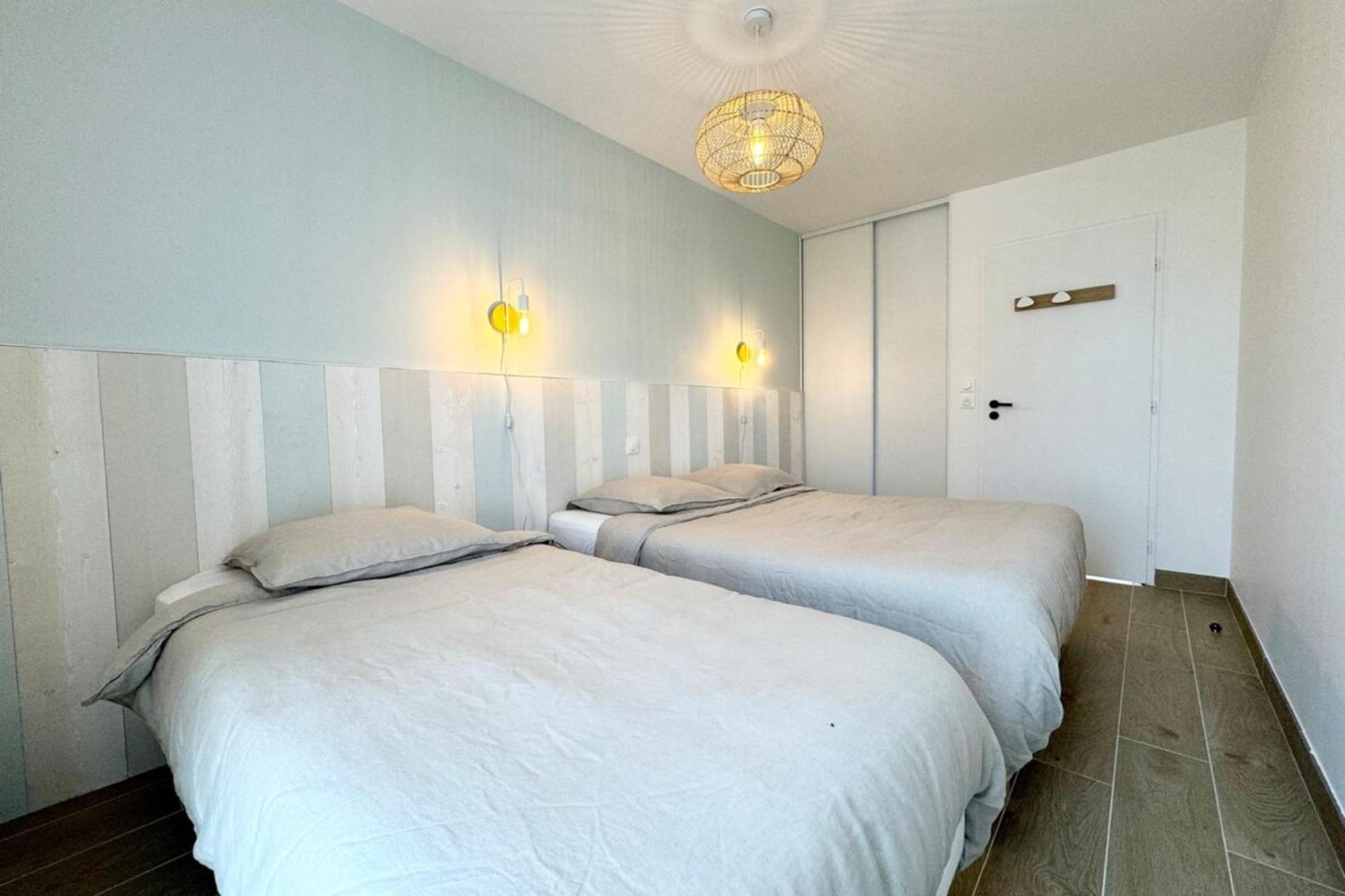 T3 De Standing Plein Bourg - 100m Des Plages Apartment *